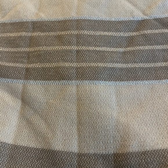 Scarf - Picture 2 of 3